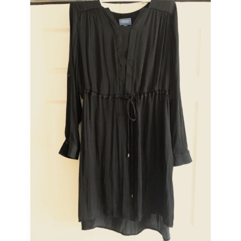 Simply Vera. By Vera Wang Black T-shirt Dress